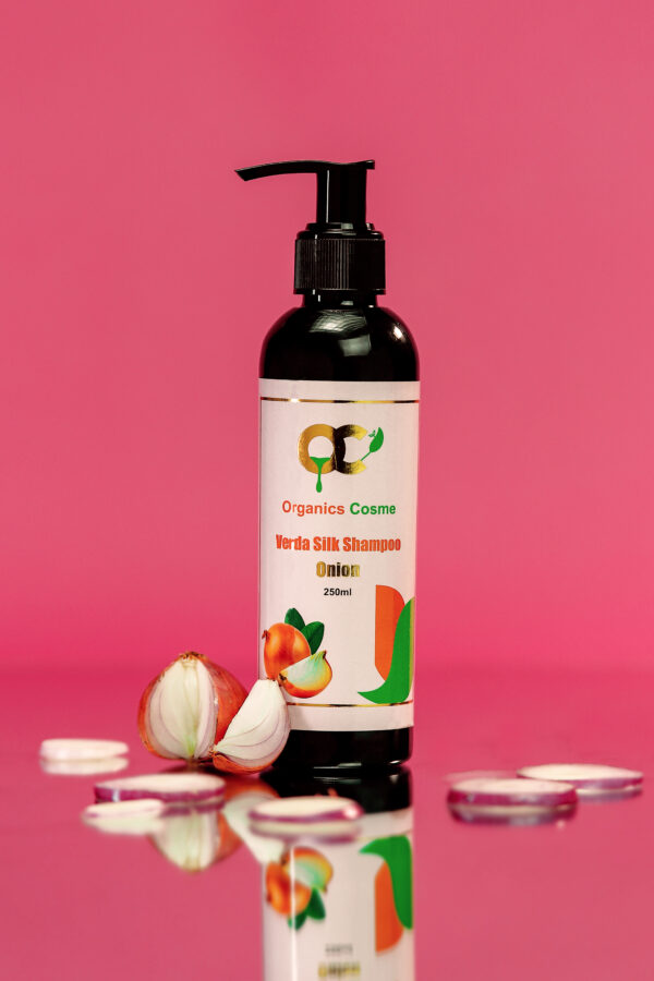 Onion Shampoo & Hair Oil Combo Deal - Image 5